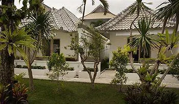 Kutaville 3*