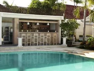 Kutaville 3*